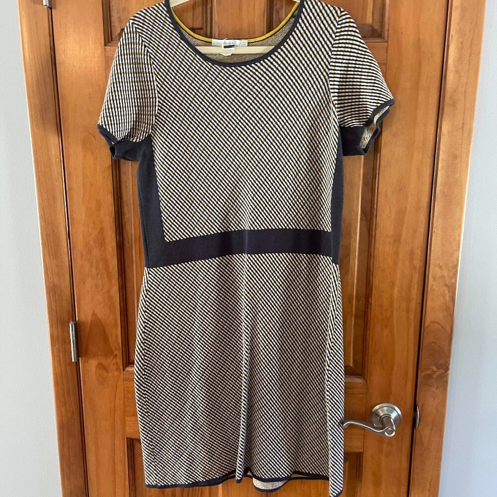Boden Sweater dress - yellow and black